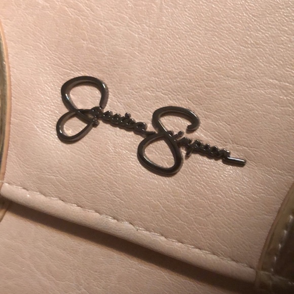 Jessica Simpson crossbody in bronze and mauve. NWT - Picture 3 of 6